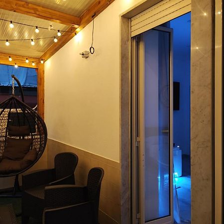 Da Tonino Luxury Apartments 那不勒斯 外观 照片