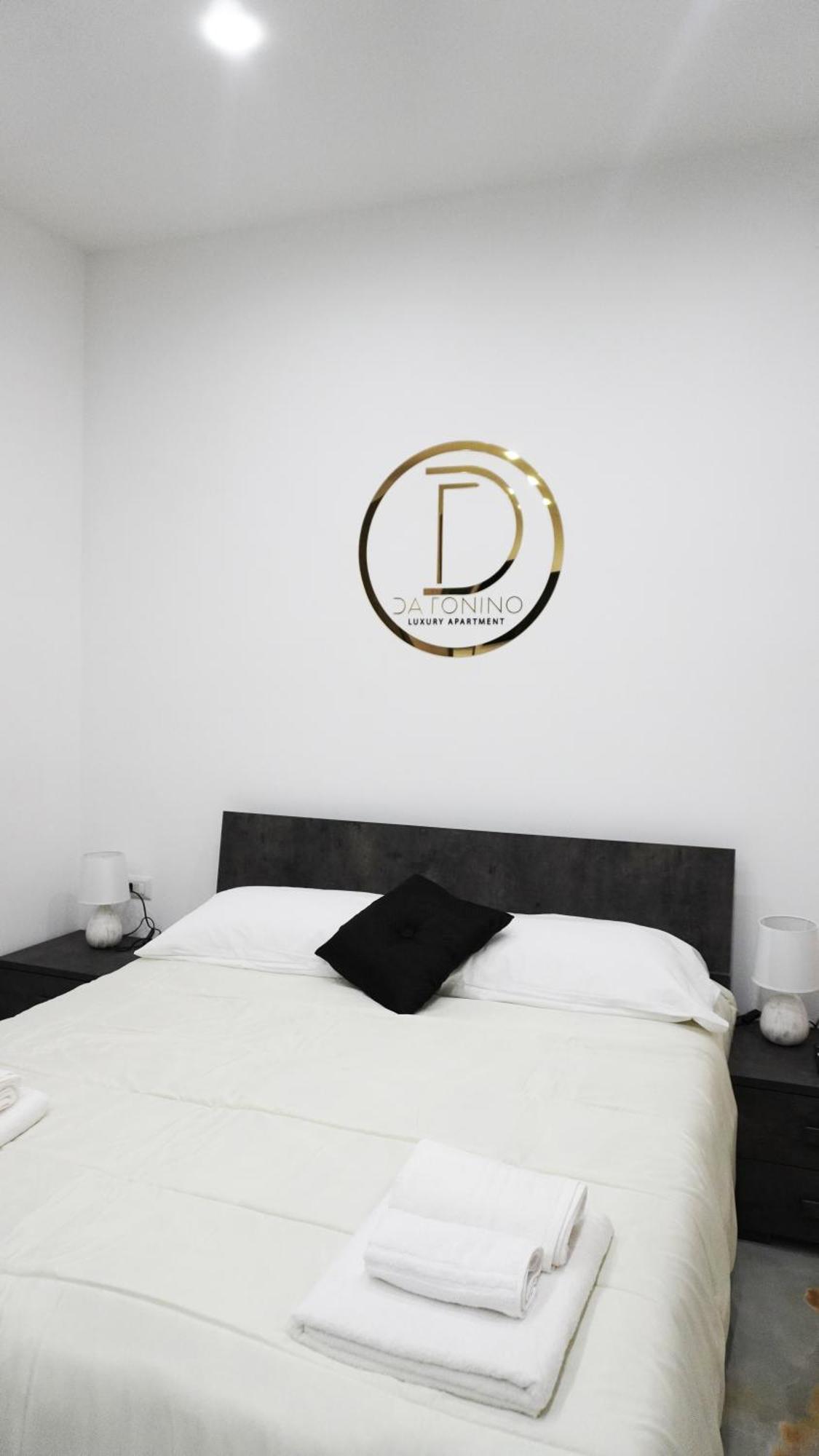 Da Tonino Luxury Apartments 那不勒斯 外观 照片